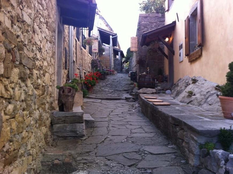 Istria: Unknown Istria and "World's Smallest City" Hum - Exploring Istria’s Hidden Corners