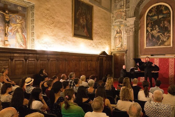 Italian Opera Concert Ticket in Florences Santa Monaca Church - Discovering the Details of the Florence Opera Concert