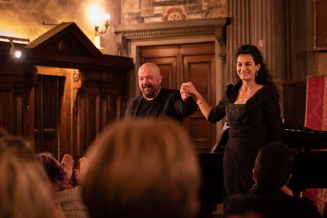 Italian Opera in Santa Monaca Church with Dinner - An In-Depth Look at the Experience