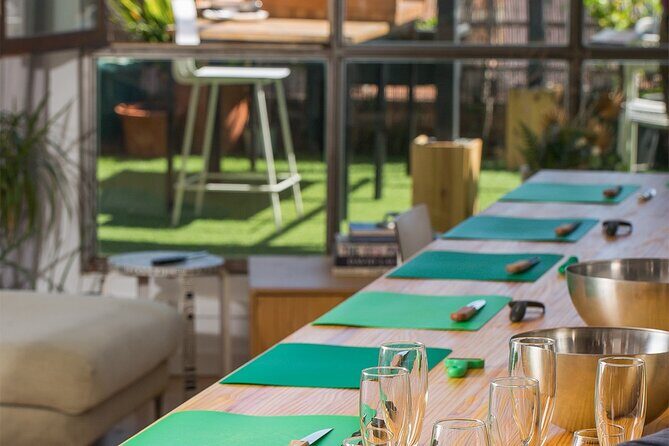 Italian Pasta Workshop With a Top Chef In Barcelona - Who Should Consider This Tour?