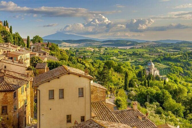 Italian Wine Tasting with Professional Sommelier in Montepulciano - Key Points