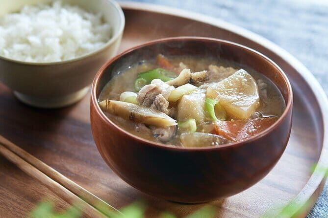 Izakaya Style Home Cooking Experience & Sake Pairing in Tokyo - Practical Details: Logistics and Tips