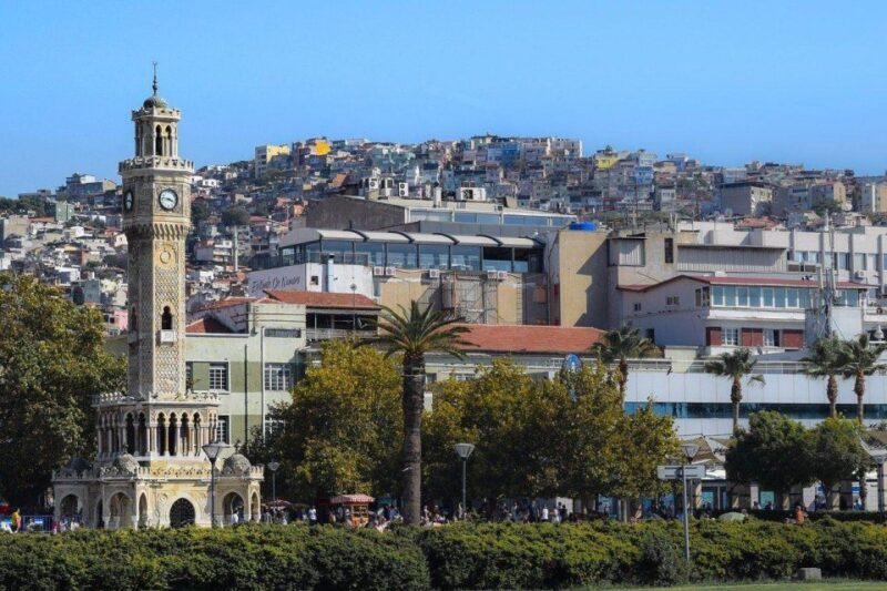 Izmir Private Walk Tour - Exploring Izmir’s Living History: A Detailed Review
