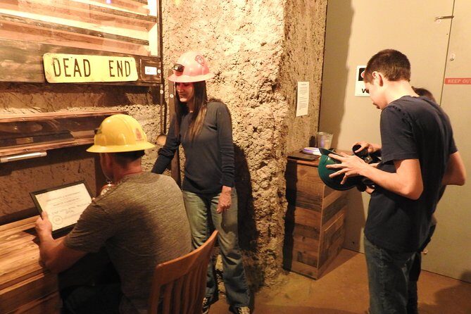J-Rome Mine Escape Room - J-Rome Mine Escape Room: A Fun-Filled Puzzle Adventure in Cottonwood