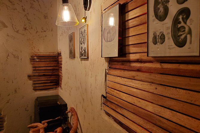 Jack the Ripper Escape Room Game for Private Group - Who Will Love This?