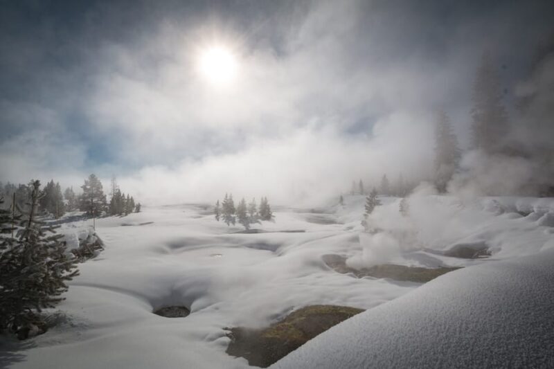 Jackson: Yellowstone Snowmobile Tour to Old Faithful - Guide Quality and Group Size