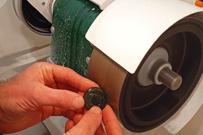 Jade Carving, Honey & Wine Tasting Private Tour - Discovering Matakana: A Perfect Day Out from Auckland