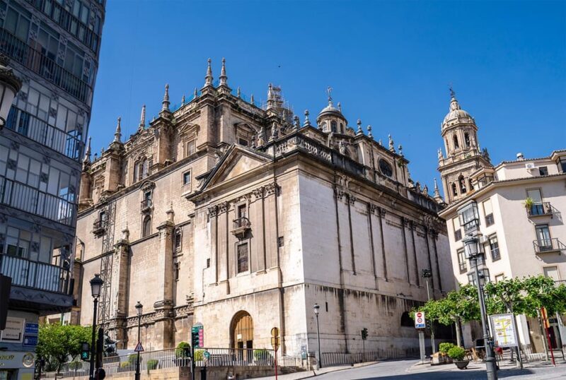 Jaén night tour: legends and mysteries - FAQs