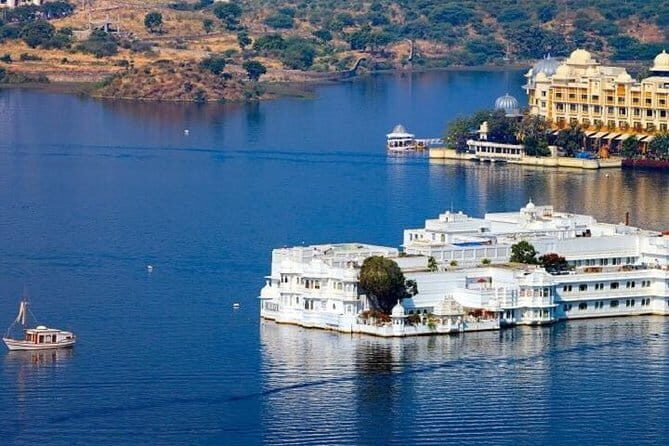 Jagmandir Island And Sunset Boat Ride On Lake Pichola, Udaipur Without Transfers - Who Should Book This Tour?