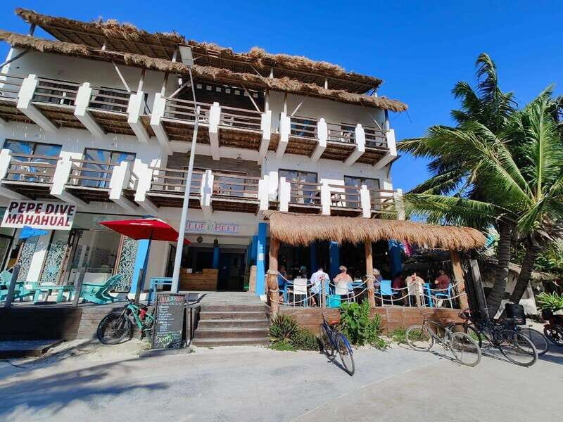 Jaimes at the blue Reef all you can eat + drinks - FAQ