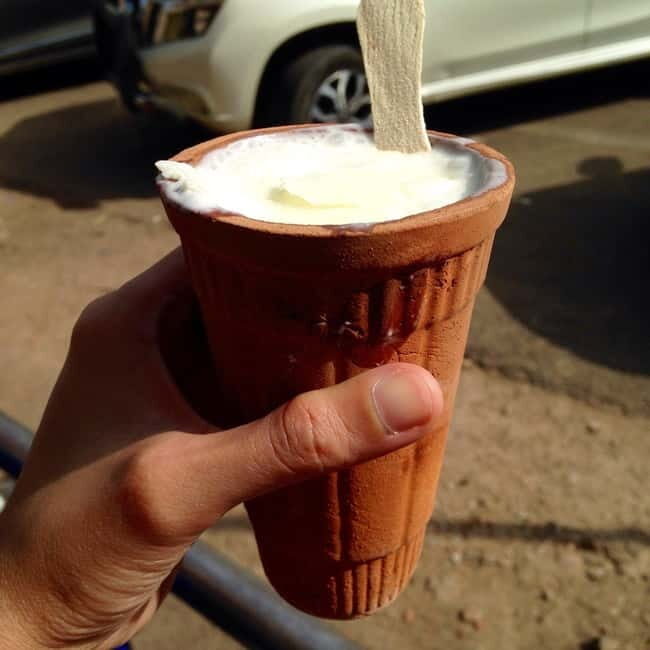 Jaipur: 2-Hour Food and Shopping Tour with a Local Guide - Key Points