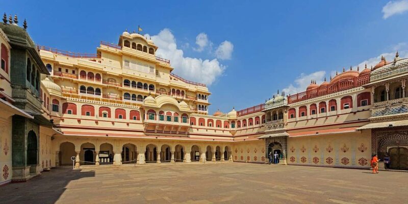 Jaipur: A Guided Heritage Sightseeing Adventure - Key Points