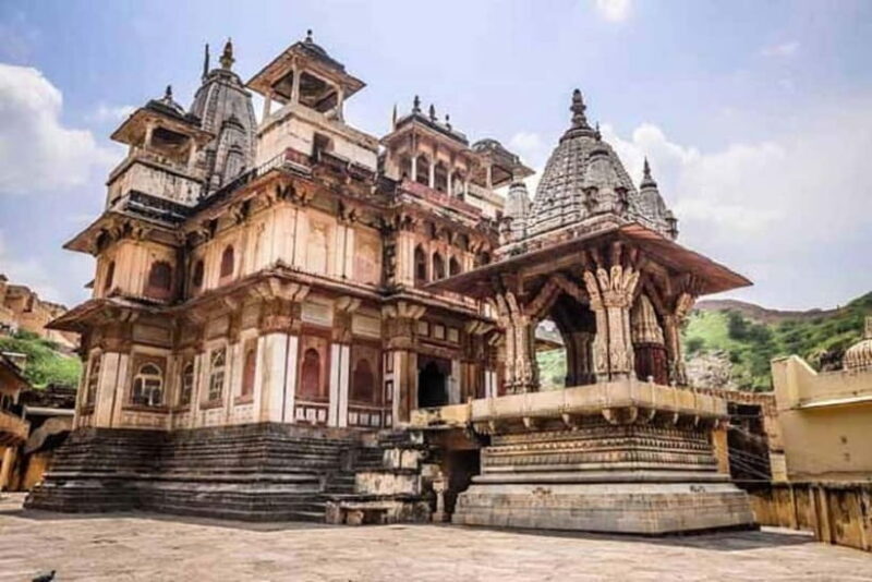 Jaipur: Amber Fort, Stepwell & Blind Love Temple Guided Tour - Final Thoughts