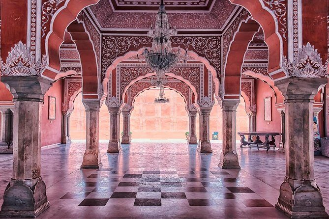 Jaipur City Palace, Hawa Mahal & Jantar Mantar Private Tour - Exploring Jaipur in a Half-Day
