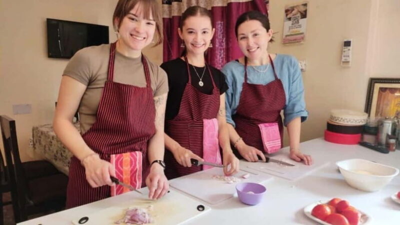 Jaipur: Cooking Class and Cultural Evening with Locals - Key Points