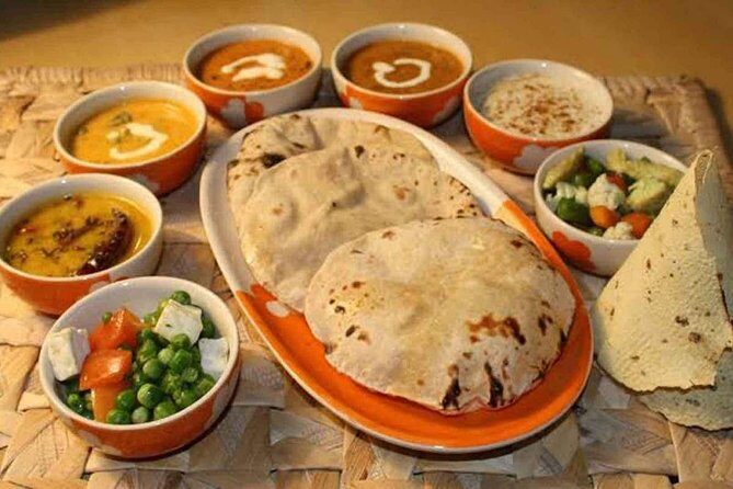 Jaipur Cooking Class and home cooked dinner with Indian family - A Flavorful Journey: Jaipur Cooking Class and Dinner with an Indian Family