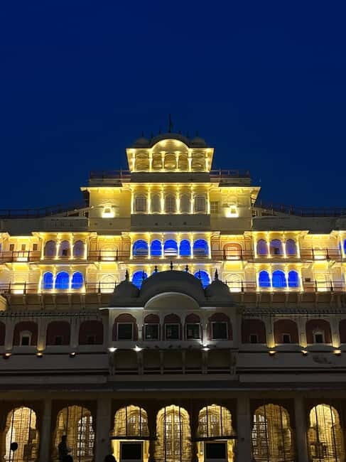 Jaipur: Evening City Tour In Open Jeep - FAQ