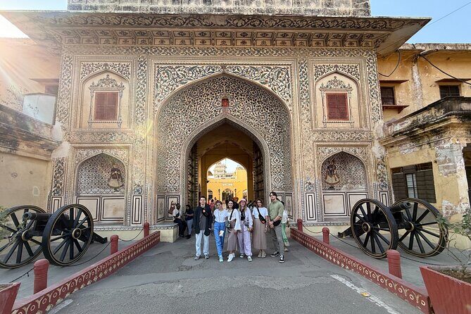 Jaipur: Full Day City Highlights Tour with Tour Guide - Exploring Jaipur in a Day: A Practical Guide