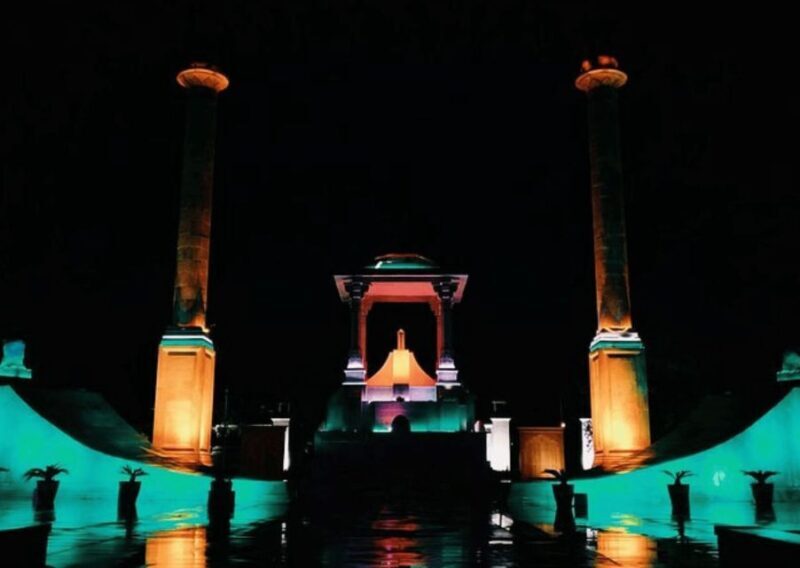 Jaipur: Guided Evening Walking Tour with a Local - The Experience in Detail