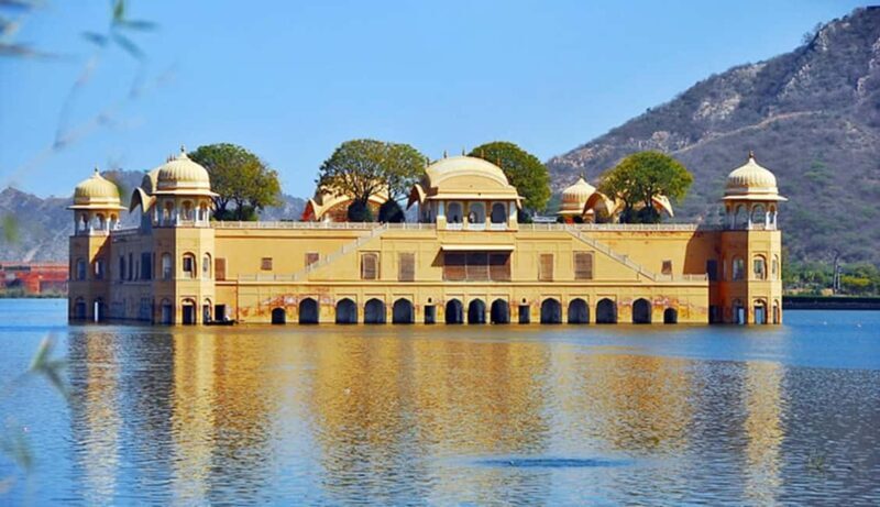 Jaipur in 2 Days: Iconic Sights with Daily Breakfast & Lunch - Exploring Jaipur in Depth: What You Can Expect