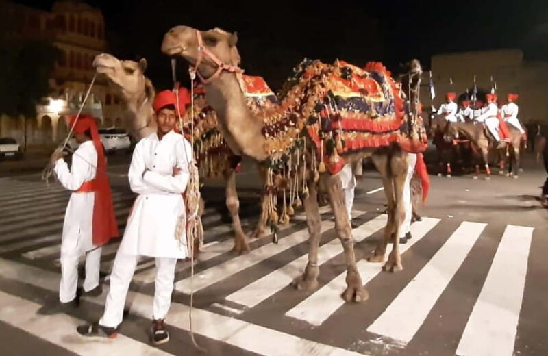 Jaipur: Night Tuk-Tuk Tour With Friendly Local Driver - Food, Markets, and Souvenirs