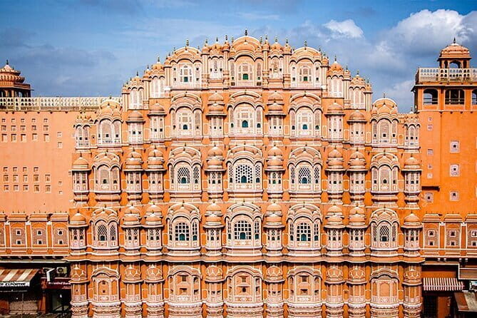Jaipur One Day Private Sightseeing Tour with Guide - Experience the Majesty of Jaipur in a Day