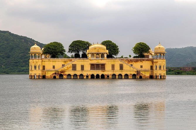 Jaipur One Day Sightseeing Day Tour - Key Points