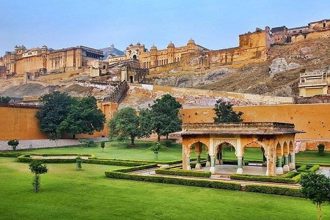 Jaipur Private Day Tour from Delhi - All inclusive - FAQ