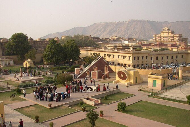Jaipur Private Day Trip By Car From Delhi - FAQ