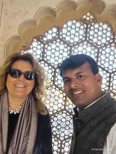 Jaipur Private Day Trip with Monument Tickets from New Delhi - Exploring Jaipur in Depth: What to Expect from the Tour