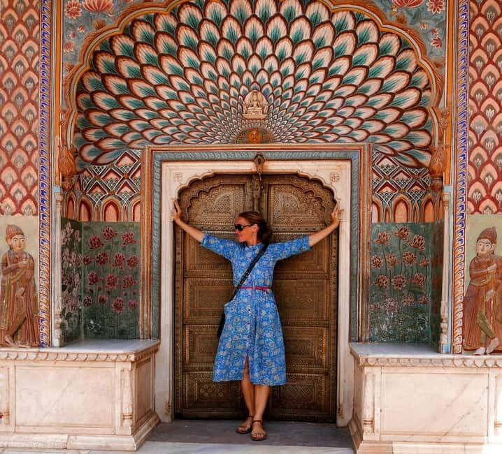 Jaipur: Private Full Day City Sightseeing Tour with Guide - The Practical Side: What’s Included and What’s Not