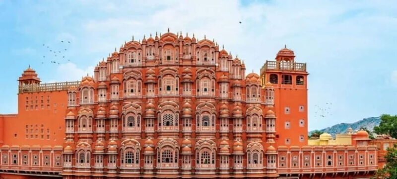 Jaipur: Private Full-Day City Tour with Car and Guide - Why This Tour Works for Different Travelers