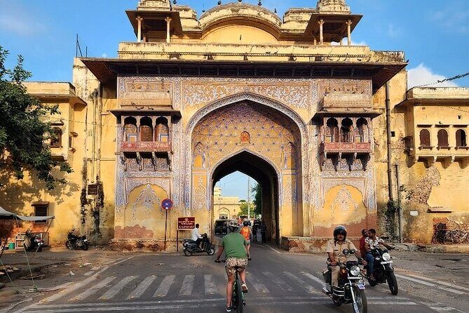Jaipur Private Full-Day Sightseeing Tour by Tuk-Tuk with Pickup - The Sum Up: Is This Tour Right for You?