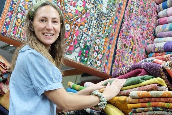 Jaipur Private Shopping Tour with Pickup - A Closer Look at the Jaipur Private Shopping Tour