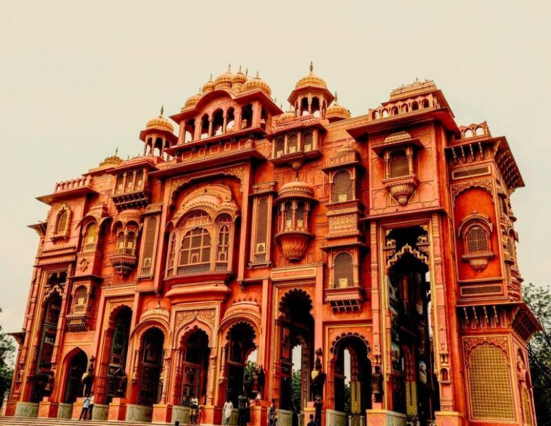 Jaipur: Private Sightseeing Day Tour with Guide by Car - A Close Look at the Jaipur Private Day Tour