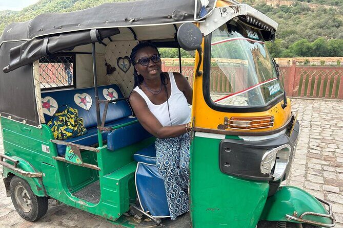 Jaipur Private Tuk Tuk Tour Full-Day jaipur City Sightseeing - Exploring Jaipur in a Tuk-Tuk: A Practical Take