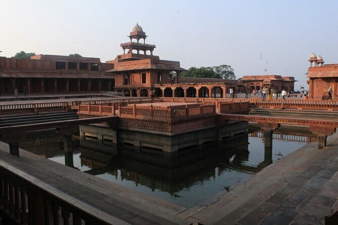 Jaipur to Agra Day Trip with Fatehpur Sikri and Abhaneri Stops - Frequently Asked Questions