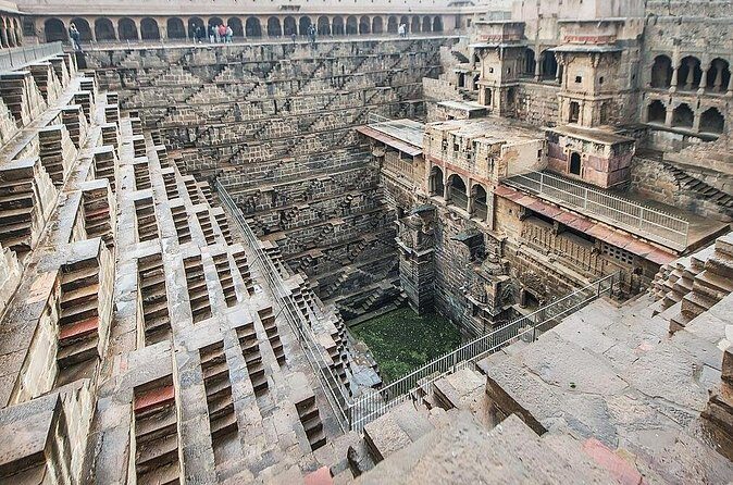 Jaipur to Agra Transfer via Abhaneri Step Well & Fatehpur Sikri - Frequently Asked Questions