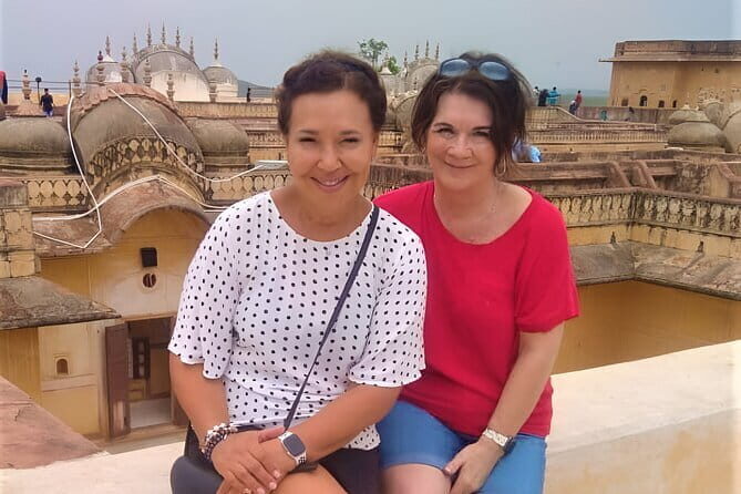 Jaipur to Taj Mahal Day Trip via Chand Baori Stepwell - The Unexpected Highlight: Chand Baori Stepwell