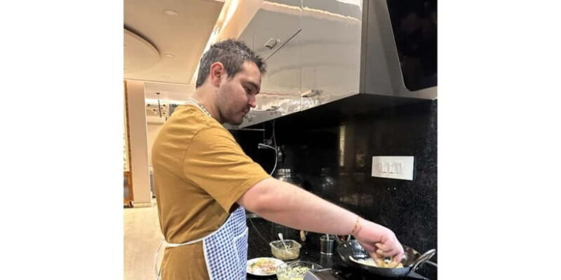 Jaipur: Traditional cooking class and storytelling session - Key Points