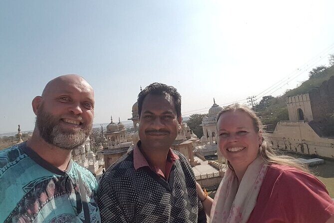 Jaipur UNESCO Heritage City Tour with Flower Market & Block Print - FAQ