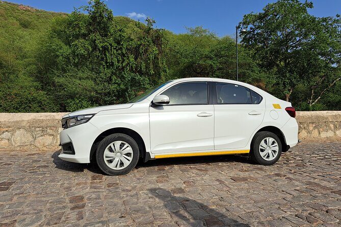 Jaisalmer Airport to Jaisalmer Hotels drop: Private Transfers - The Itinerary Breakdown