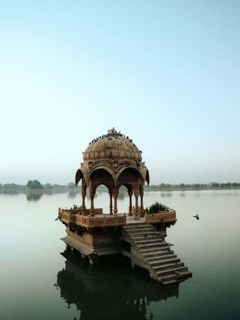 Jaisalmer: An evening by the Lake - An In-Depth Look at Jaisalmer’s Evening by the Lake