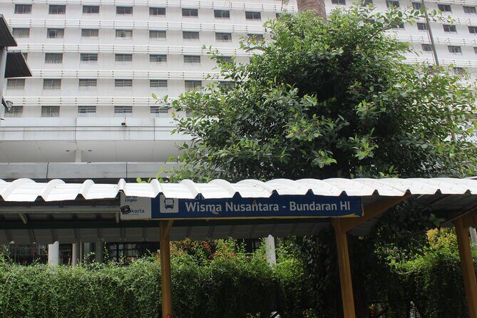 Jakarta Walking Tour with MRT and Multilingual Guide - A Deep Dive into the Jakarta Walking Tour Experience