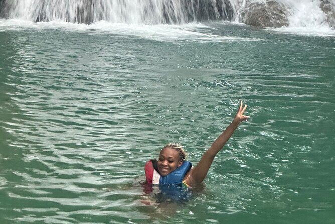 Jamaica Blue Hole Private Bus Tour Experience - Final Thoughts