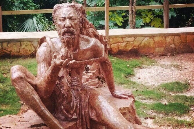 Jamaica Giants sculpture park, art galleries - Summary: Who Is This Tour Best For?