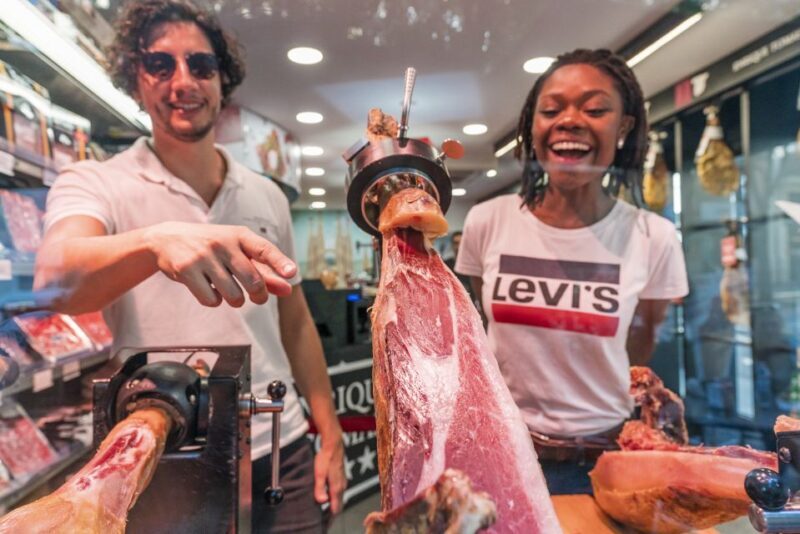 Jamón Iberico Tasting Experience with Cava Sagrada Familia - A Delicious Stop Near Sagrada Familia: Jamón Iberico Tasting Experience