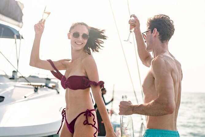 Jamwest Beach Negril Family Catamaran Cruise Pick up from Lucea - Summary: Who Should Consider This Tour