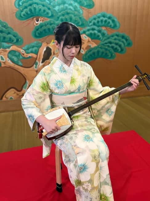 Japan: Shamisen Lesson with Kimono and Matcha Tea - What’s Included and What’s Not