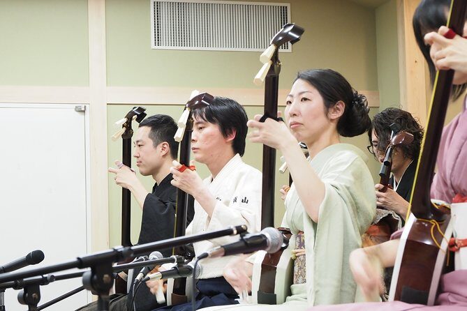 Japanaese tradtional Tsugaru Shamisen music lesson in Tokyo - Who Will Love This Experience?